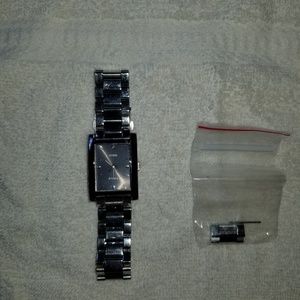 GUESS Stainless Steel Timepiece (used)